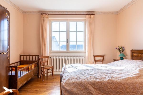 Maison à vendre |  Saint-Yrieix-la-Perche |  7 pièces | 173 m²