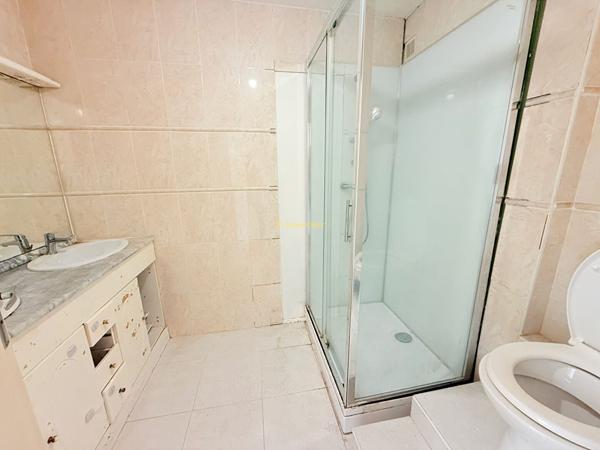 Agde  T3 traversant de 68 m² avec deux terrasses et garage. Vue Hérault