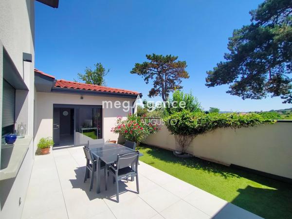 Maison à LENTILLY, 69210 - 6 pièces 193m²