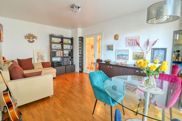 Appartement 2 pièces Terrasse Cave