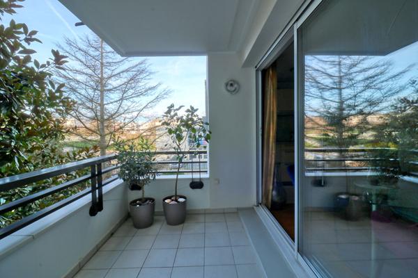 Appartement 2 pièces Terrasse Cave