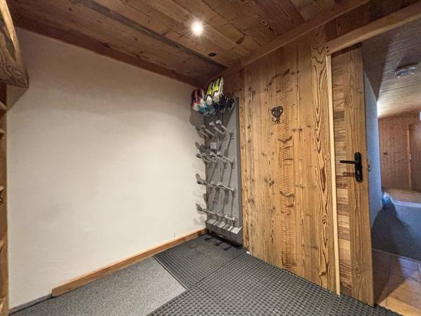 Commerce à vendre à La Plagne Tarentaise (73210) - Savoie