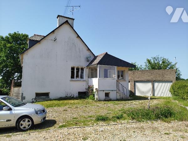 Maison d'habitation de style néo-breton, avec 5 chambres, sur cave total et garage double