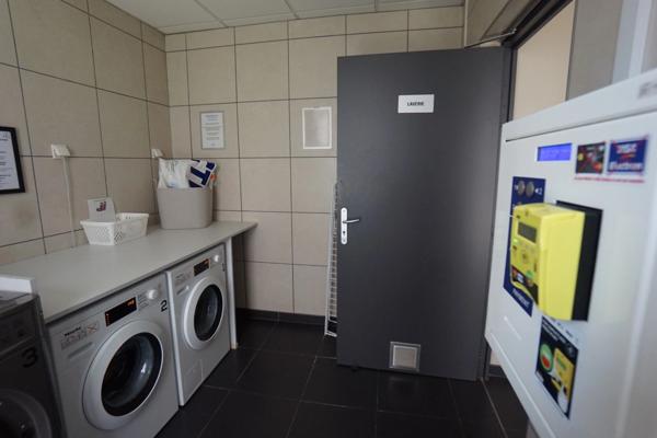 STUDIO meublé - REVENTE en résidence étudiante gérée pour investisseur LMNP/LMP -- Lyon 8