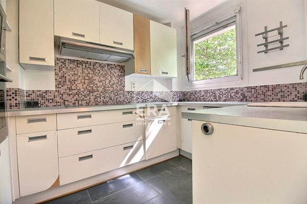 Appartement Saint Ouen Sur Seine 4 pièce(s)