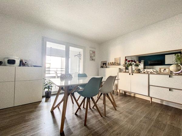 A LOUER Angers T3 avec PARKING 71.77 m² (CHAUFFAGE INCLUS)