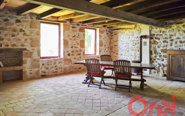 Maison à vendre    2 pièces • 88 m2 Couleuvre