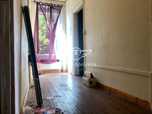 Valréas – Maison ancienne à réinventer, grand terrain, mille possibilités