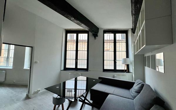 Appartement à vendre    2 pièces • 37,23 m2 Lyon 5