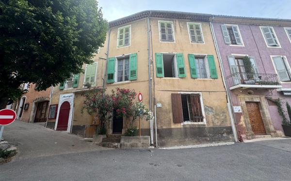 Appartement à vendre    5 pièces • 198,19 m2 Moustiers-Sainte-Marie