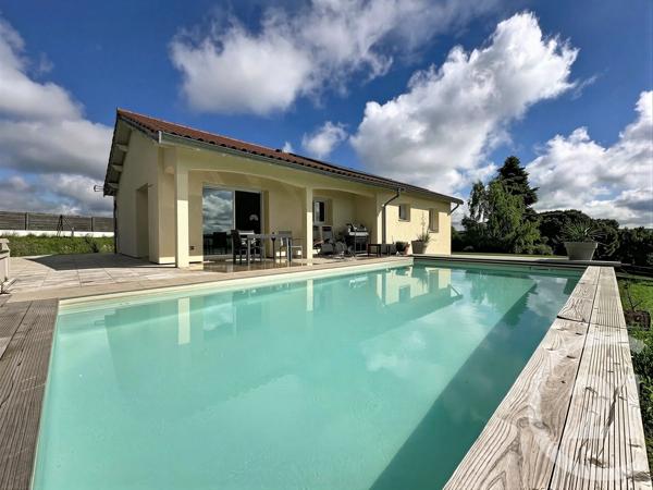 Maison à vendre  5 pièces - 137,19 m 2   VIENNE  - 38
