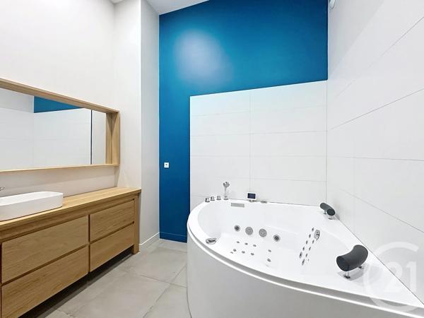Maison à vendre  5 pièces - 137,19 m 2   VIENNE  - 38
