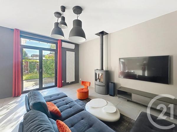 Maison à vendre  5 pièces - 137,19 m 2   VIENNE  - 38