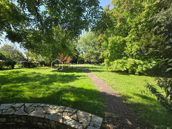 Maison de village de 200,75 m²