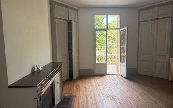 Maison à louer    7 pièces •  Bergerac