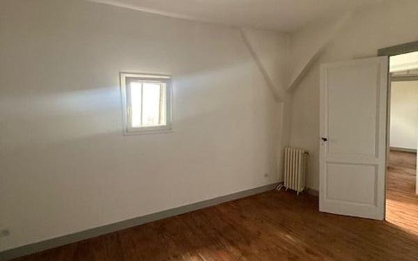 Maison à louer    7 pièces •  Bergerac