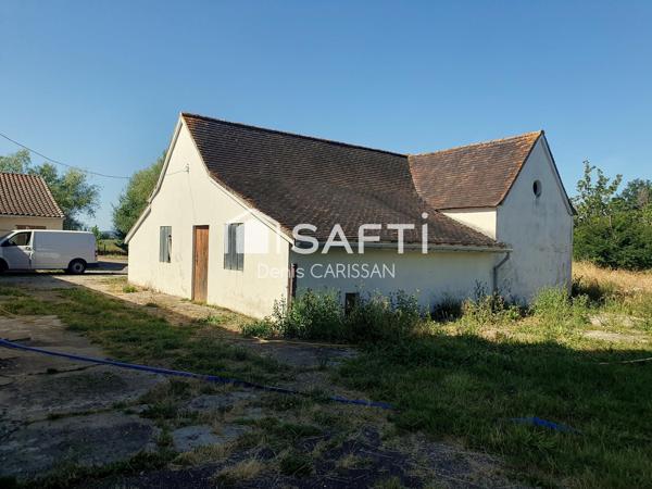 Propriété équestre 2 Ha, maison + appartement; box,écurie, dépendance, garage....
