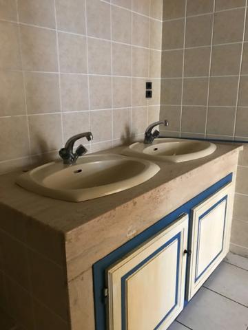 Dpt Dordogne (24), à vendre PERIGUEUX immeuble de 360 m²