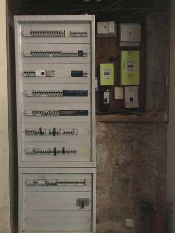 Dpt Dordogne (24), à vendre PERIGUEUX immeuble de 360 m²