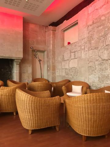 Dpt Dordogne (24), à vendre PERIGUEUX immeuble de 360 m²