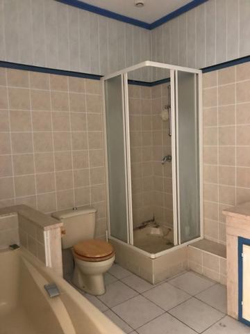 Dpt Dordogne (24), à vendre PERIGUEUX immeuble de 360 m²