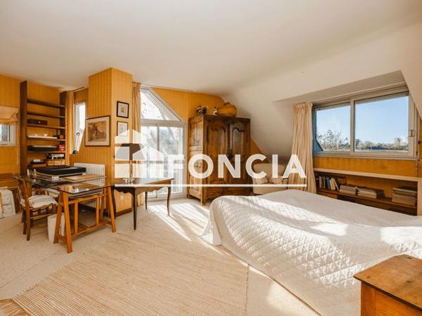 À vendre Maison 8 pièces 296 m² - Louverné 53950