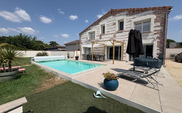 Maison à vendre    6 pièces • 179,64 m2 Launaguet