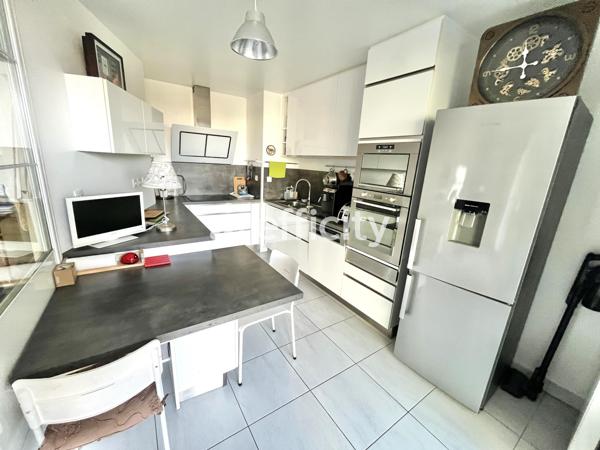 Appartement 4 pièces - 82 m² Exclusivité efficity