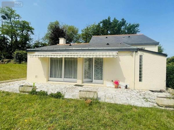 Maison à vendre à Saint-Hilaire-Saint-Florent dans le Maine-et-Loire (49400), ref : 49075-664