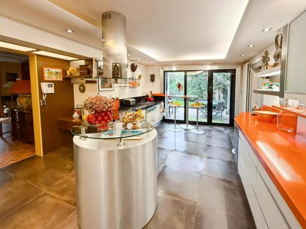 Vente Maison 9 pièces 291 m2 à Limeil-Brévannes