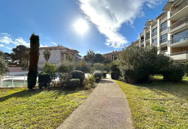 Vente Appartement 3 pièces 44 m2 à Saint-Aygulf