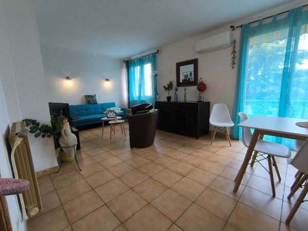 T4 lumineux avec balcon  - Quartier Marronniers, Nîmes