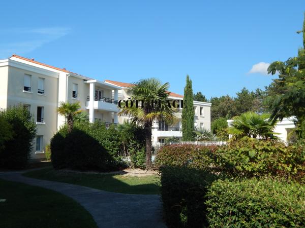 Royan (17200) ROYAN/VAUX SUR MER - APPT T2BIS avec balcon - piscine - AU PRIX DE 214.000€ HAI