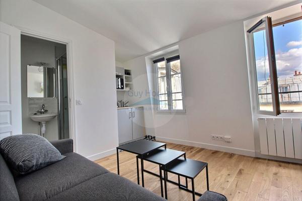 PARIS : appartement T1 (13 m²) en location