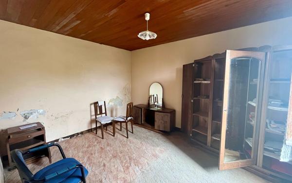 Maison à vendre    4 pièces •  Josse