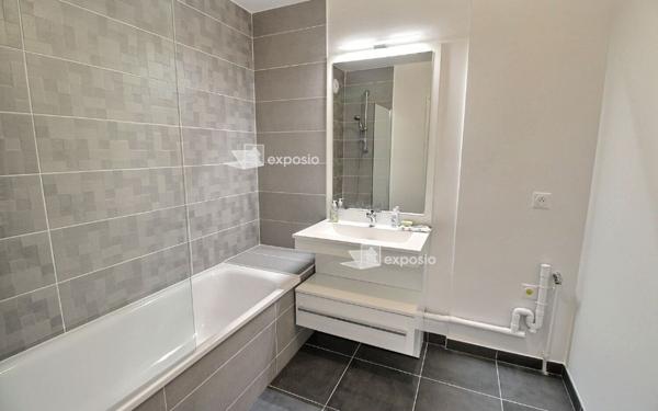 Appartement à louer    3 pièces •  Clichy