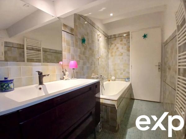 MAISON 5 PIECES 120 M2 - TERRAIN ET PISCINE