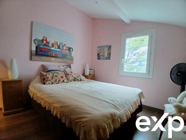 MAISON 5 PIECES 120 M2 - TERRAIN ET PISCINE