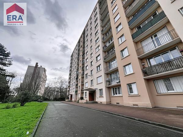 A VENDRE - 3 PIECES 57m² - 9eme étage