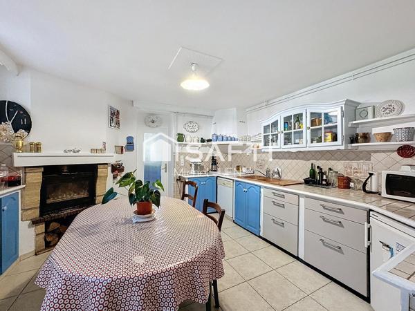 NAROSSE – Maison de 159 m² avec garage et jardin – Viager occupé