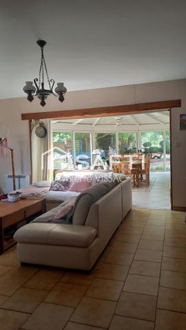 Jolie maison avec piscine proche de la mer