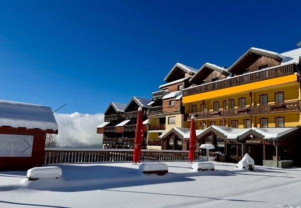 A vendre FDC et MURS, Sport d'Hiver en Savoie 1650m, Hotel Restaurant Terrasse CA 828KE