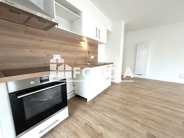 Location Appartement 4 pièces 77.42 m² - 37 AVENUE DU COMMANDANT LYSIACK Aytre 17440