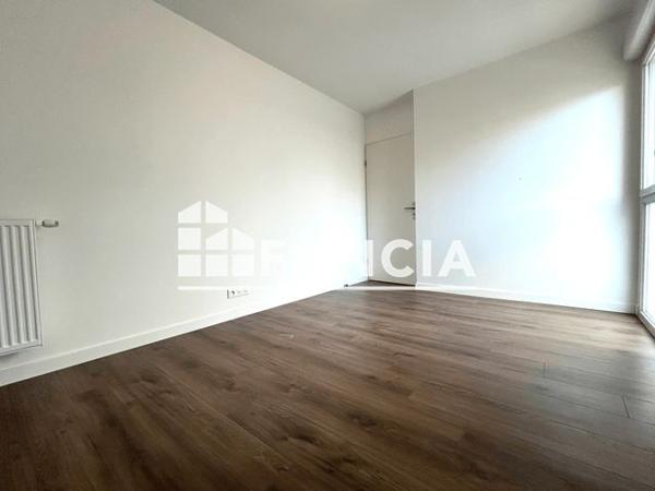 Location Appartement 4 pièces 77.42 m² - 37 AVENUE DU COMMANDANT LYSIACK Aytre 17440