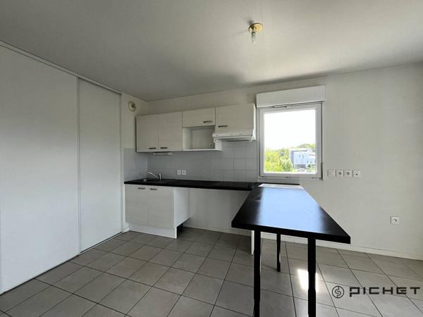 Appartement 3 pièces 65 m² BAYONNE - 64100