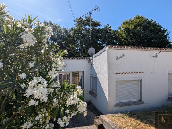 Maison
                                                                                                                                                                                                                                                                                                                        2 pièce(s)                                                                                                                                                                                                          3 chambre(s)                                                                                                                                                                                                          61.3  m²