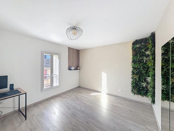 Maison de village T4 de 162m² à Saint Maximin la Sainte Baume proche commodités