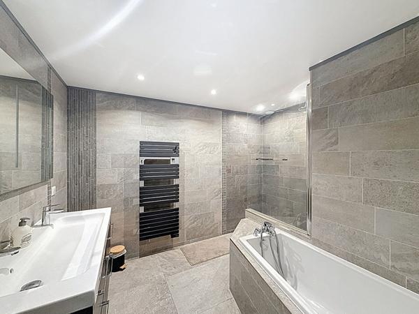 Maison de village T4 de 162m² à Saint Maximin la Sainte Baume proche commodités