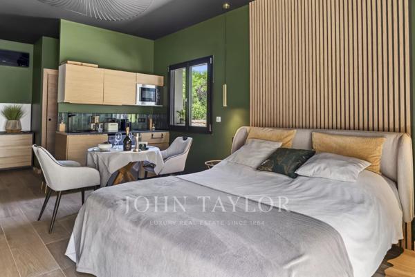 Villa contemporaine neuve avec piscine Bali, suite indépendante et prestations haut de gamme