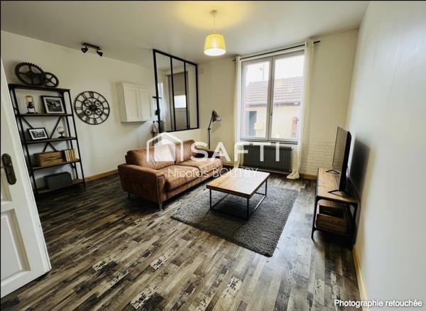 Maison prête à vivre avec 3 chambres, jardin, garage et chaudière récente